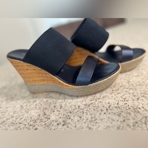 Women’s Navy Blue -Wedge Sandals by Italian Shoe maker. Size 8